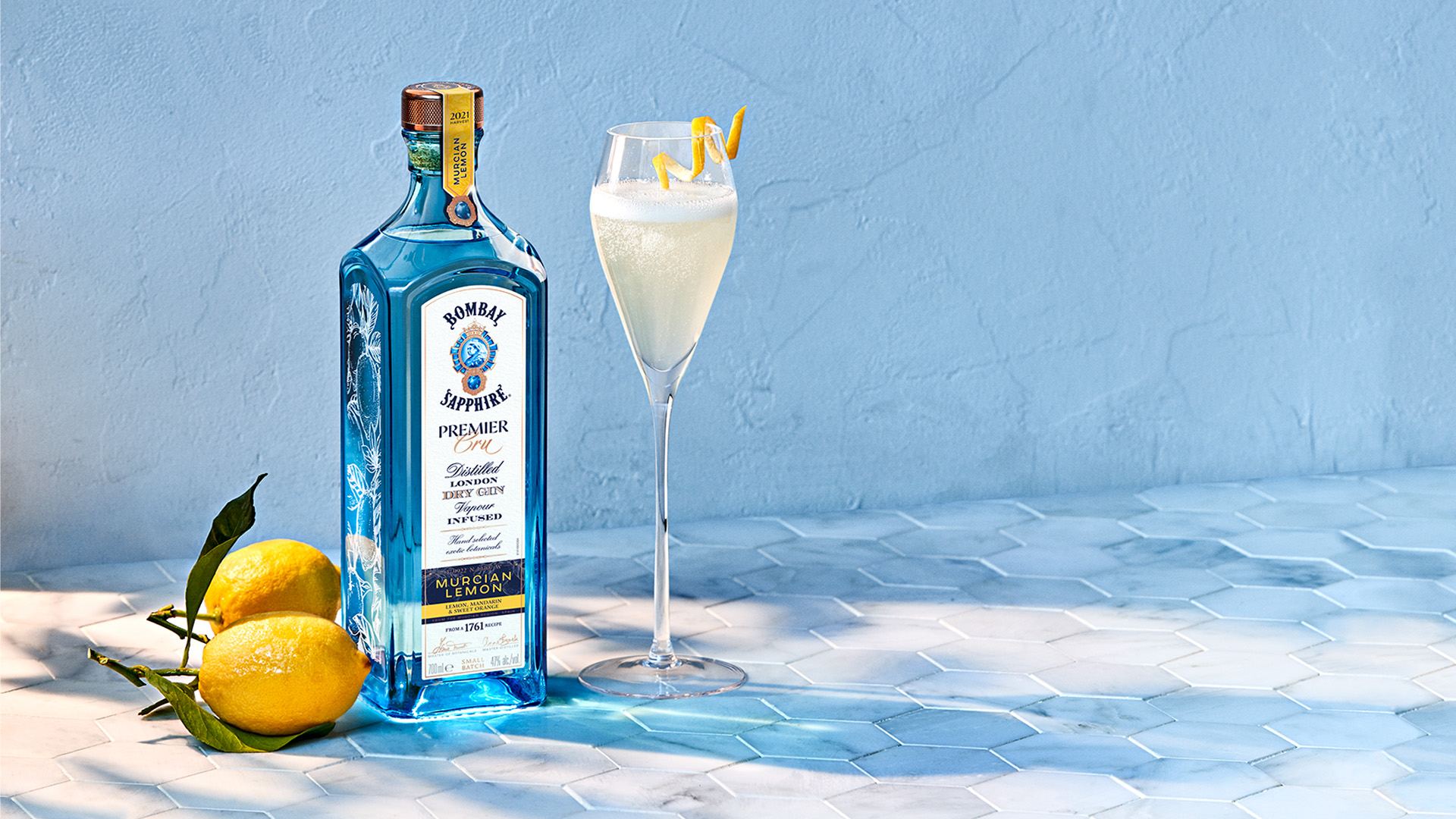 Bombay Sapphire STEP INTO THE BLUE